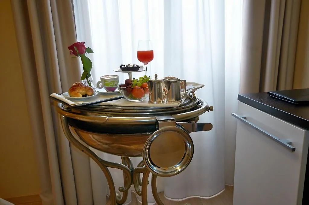 *** Hotel Berghotel Bergamo Italy